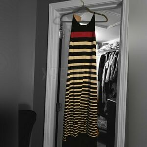NOT FOR SALE ▪︎▪︎ DONNA MORGAN COLUMN STRIPED MAXI DRESS